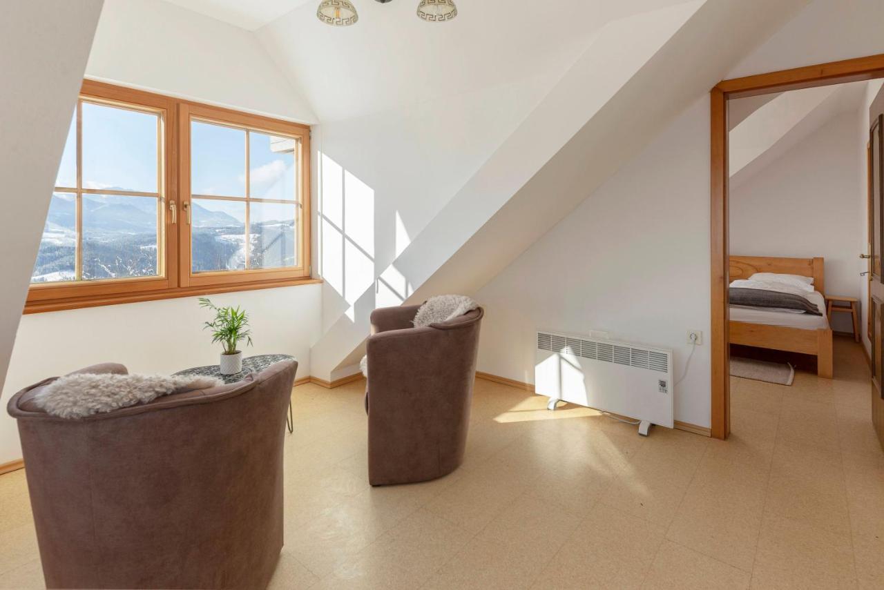 Guest House Struc Slovenj Gradec Ngoại thất bức ảnh